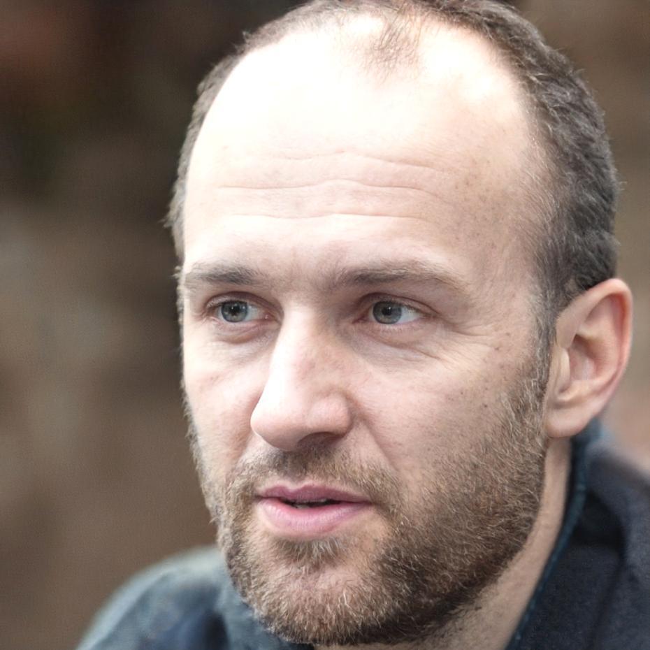 Dr. Martin Schneider